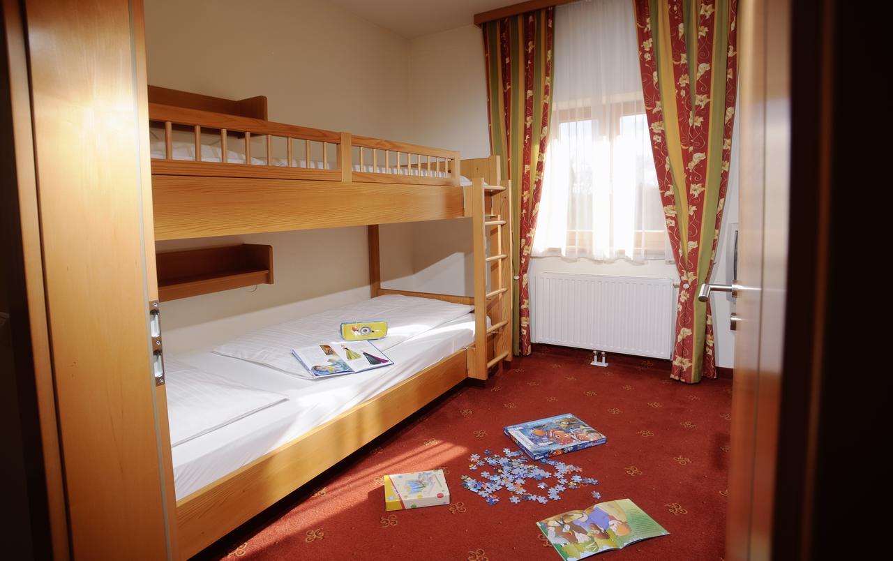 Hotel Garni Am Seggauberg Лейбниц Экстерьер фото